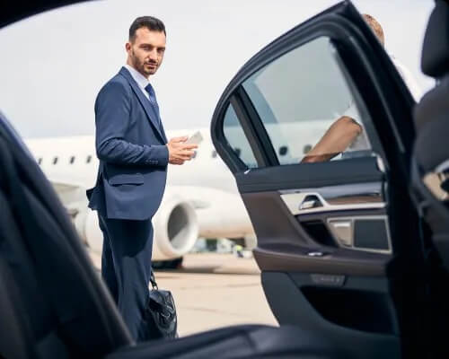 Hollywood Burbank Airport car service