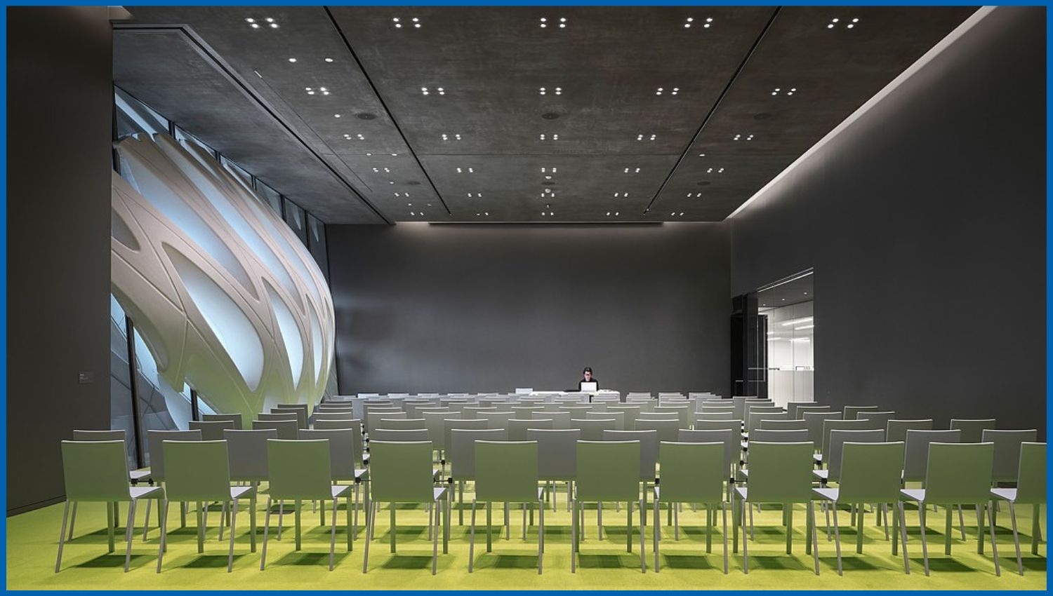 Get to The Broad Museum By Car