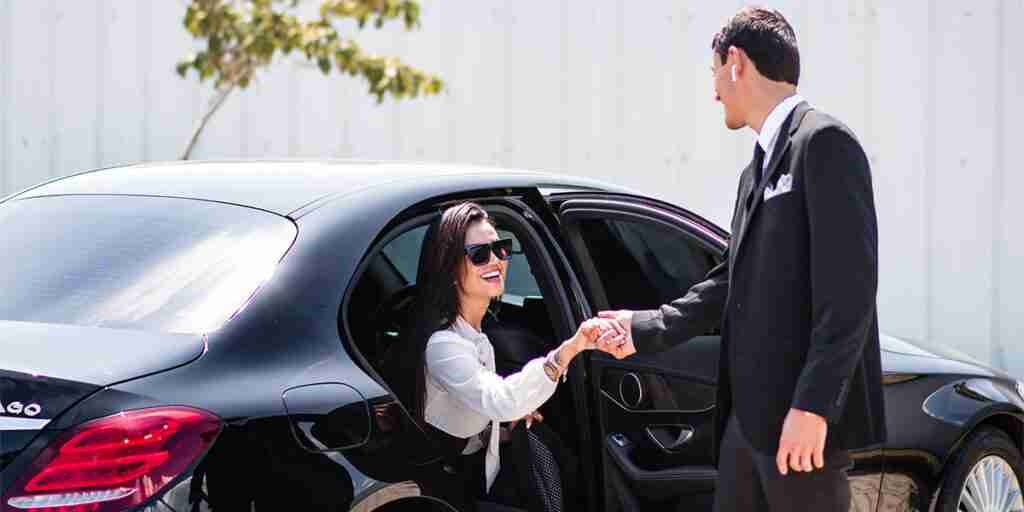Luxury Sedan Service in Pasadena