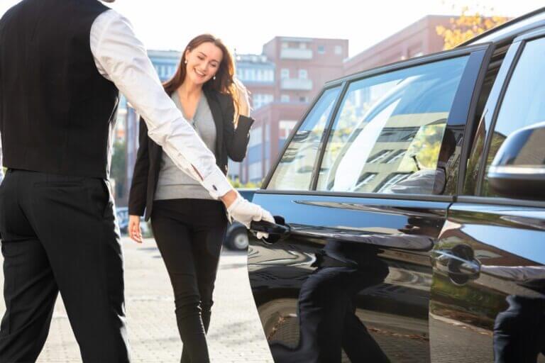 Mini SUV Service in Huntington Beach