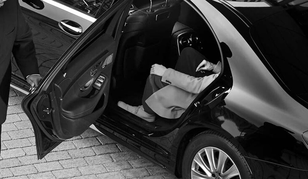 Car service from Palm Springs to Los Angeles