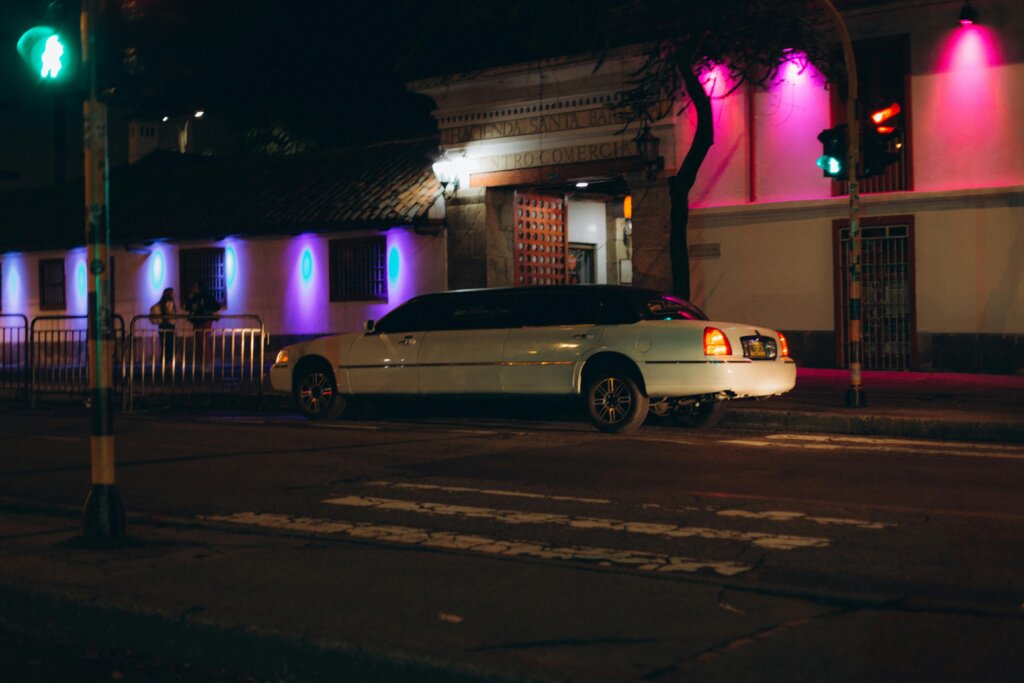 Luxury Limousine Service in Los Angeles