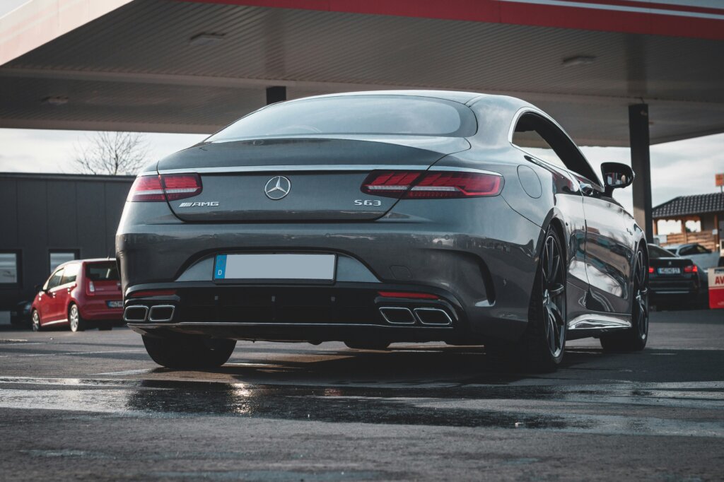 Mini SUV Service in Riverside